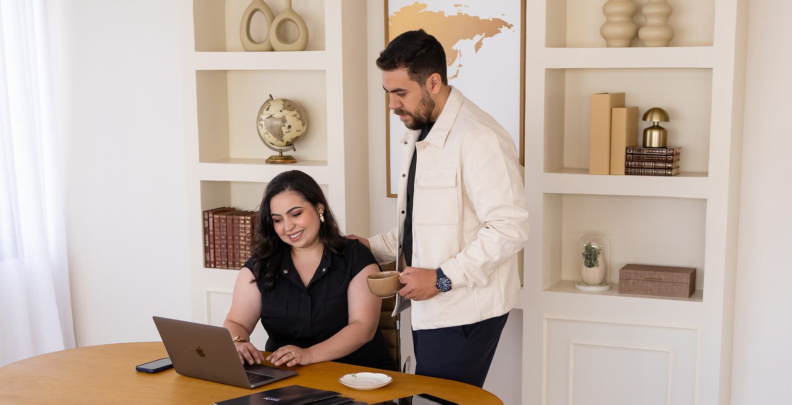 Touche-comunicação-Toque de autoridade